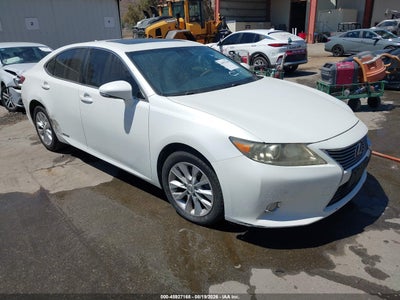 2013 LEXUS ES 300H