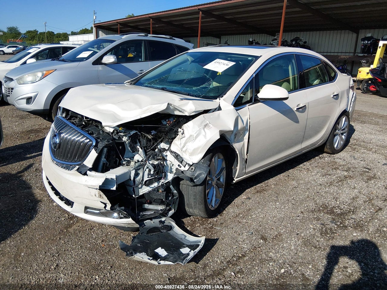2014 BUICK VERANO LEATHER GROUP · 2/11