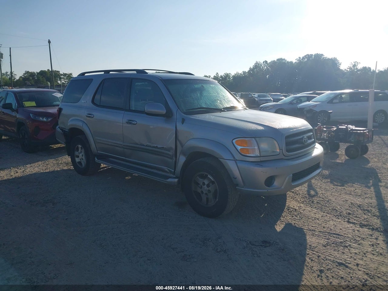 5TDBT44AX2S****** · 2002 TOYOTA SEQUOIA SR5 V8