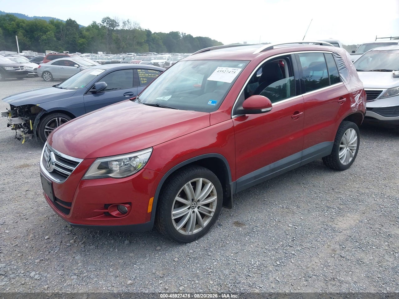 2011 VOLKSWAGEN TIGUAN SEL · 2/11