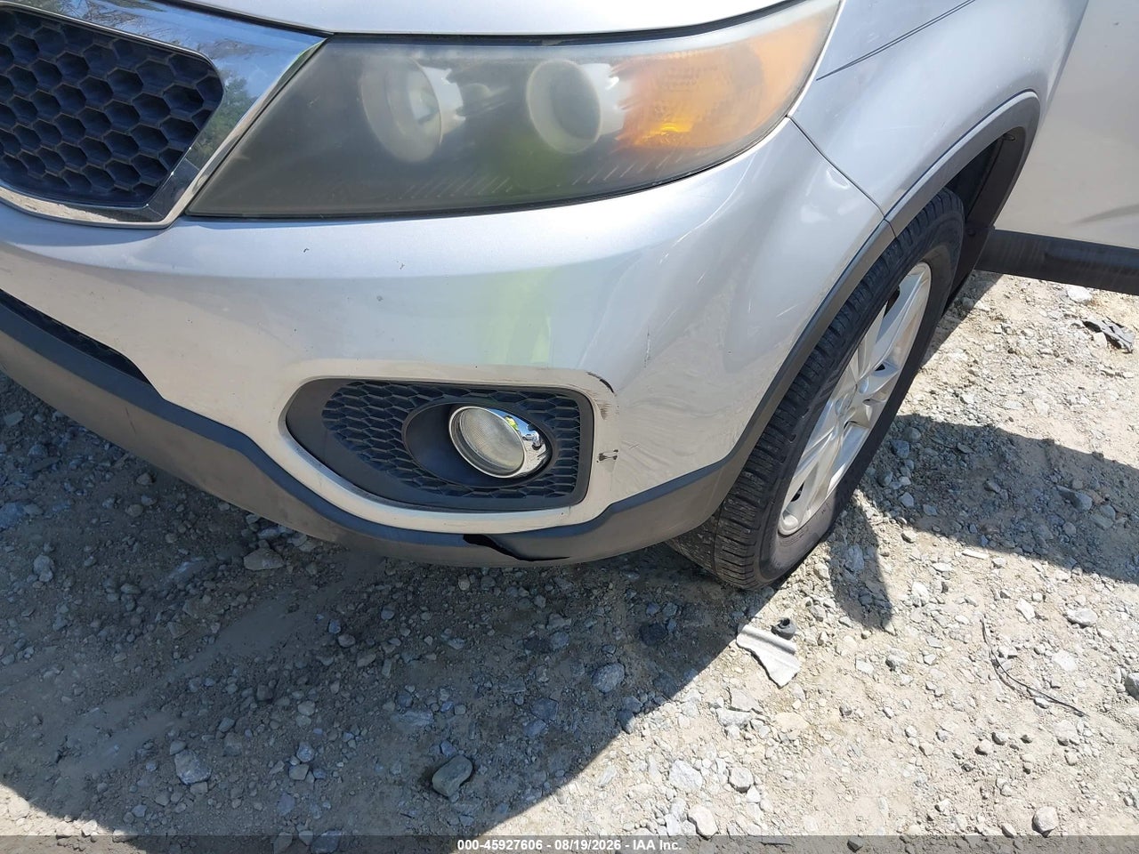 2011 KIA SORENTO EX V6 · 6/8