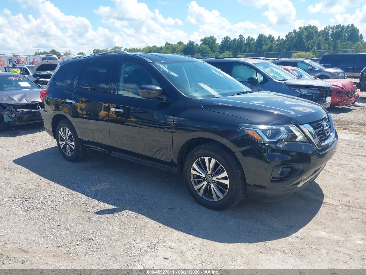 2018 NISSAN PATHFINDER SV