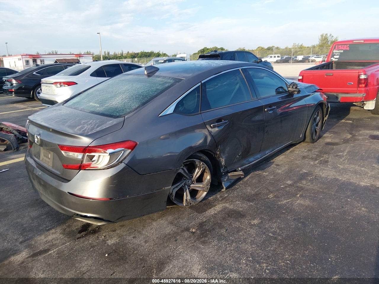 2018 HONDA ACCORD EX-L · 4/10