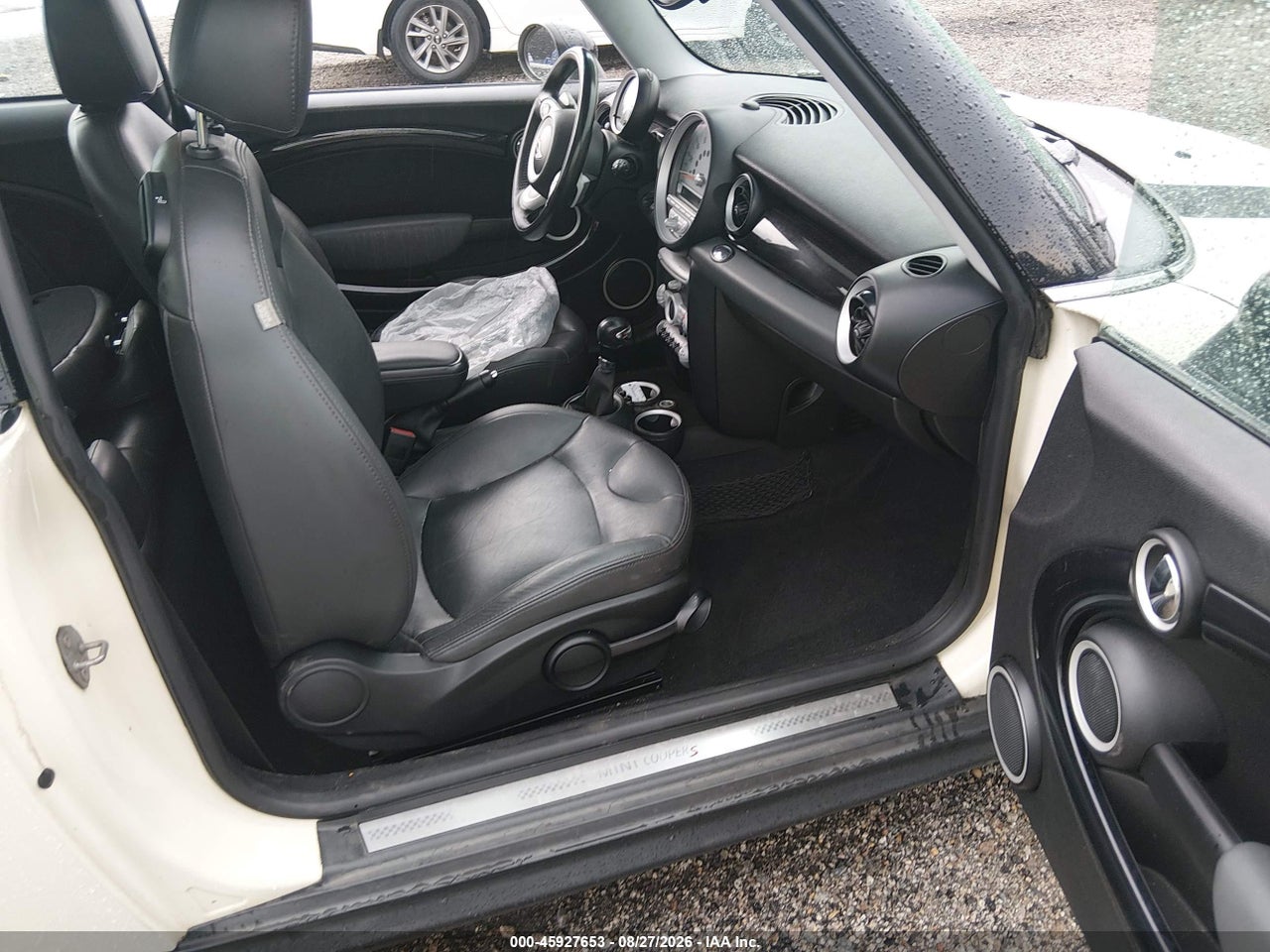 2010 MINI COOPER S   · 5/11