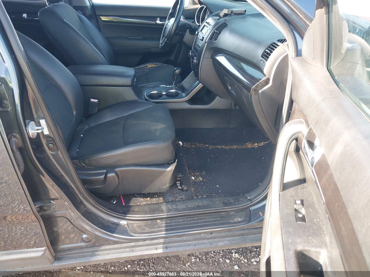 2011 KIA SORENTO EX V6 · 5/11