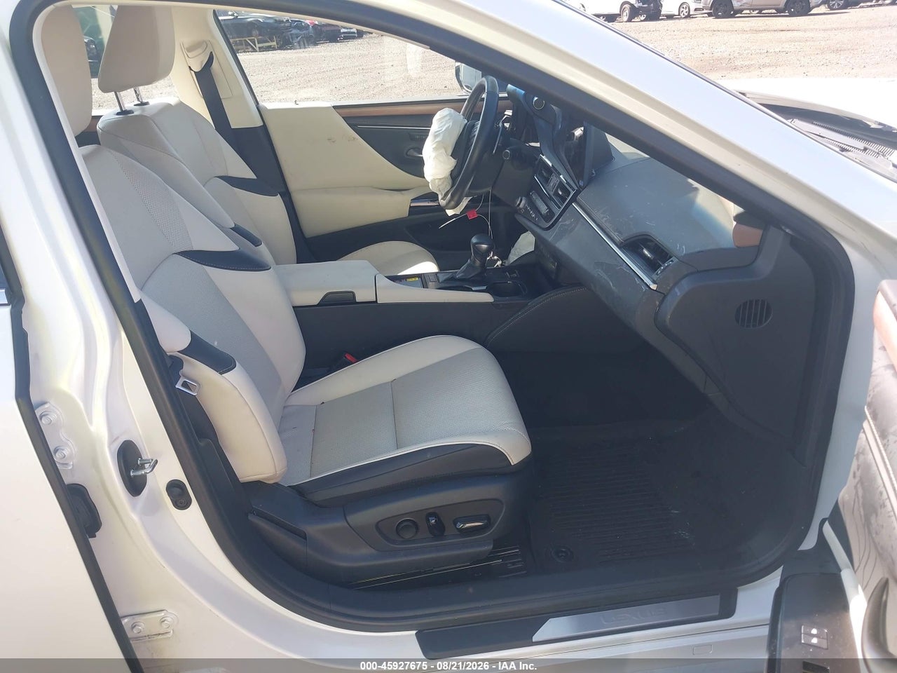 2023 LEXUS ES 350 · 5/11