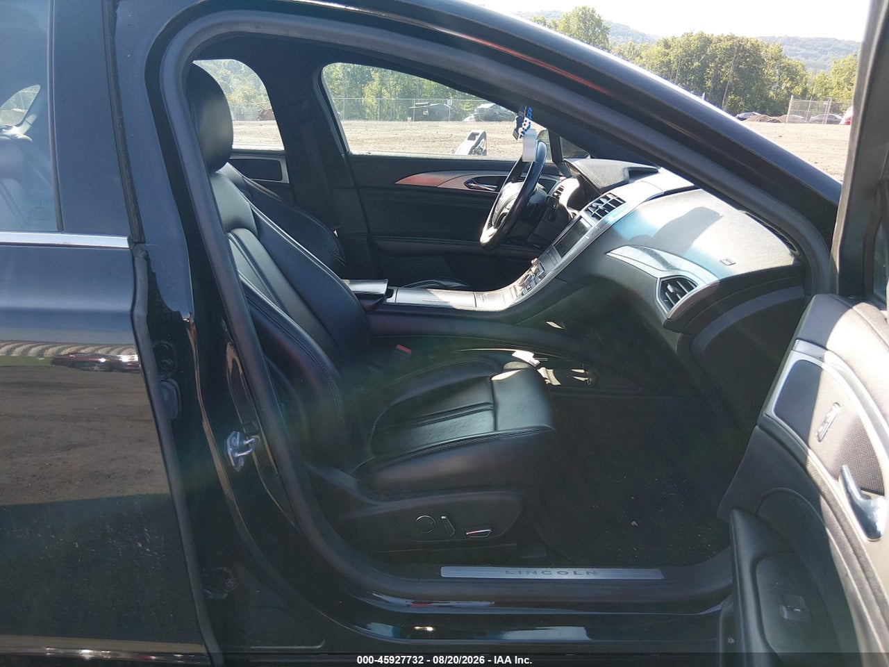 2019 LINCOLN MKZ STANDARD · 5/11