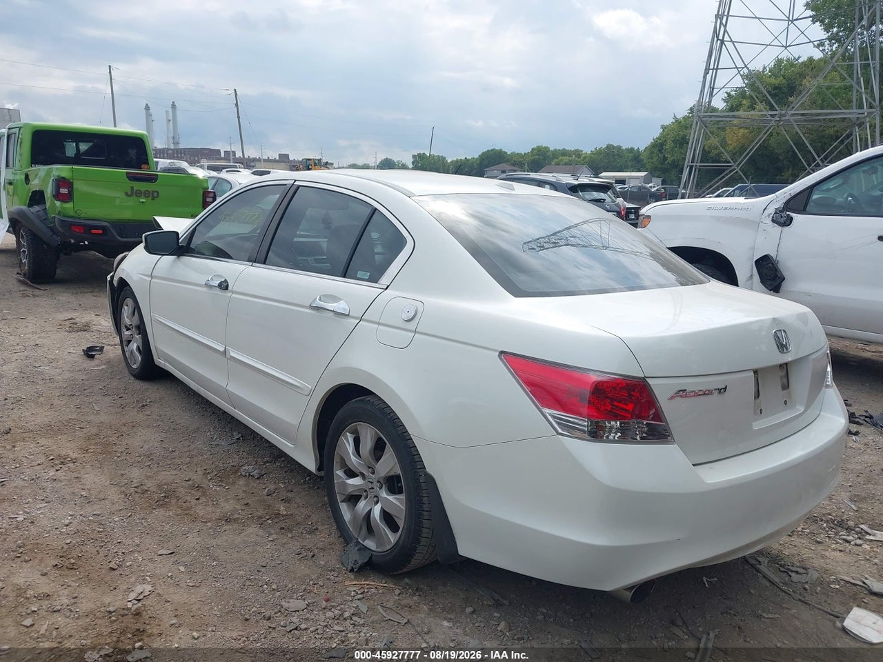 1HGCP36838A****** · 2008 HONDA ACCORD 3.5 EX-L · 3/11