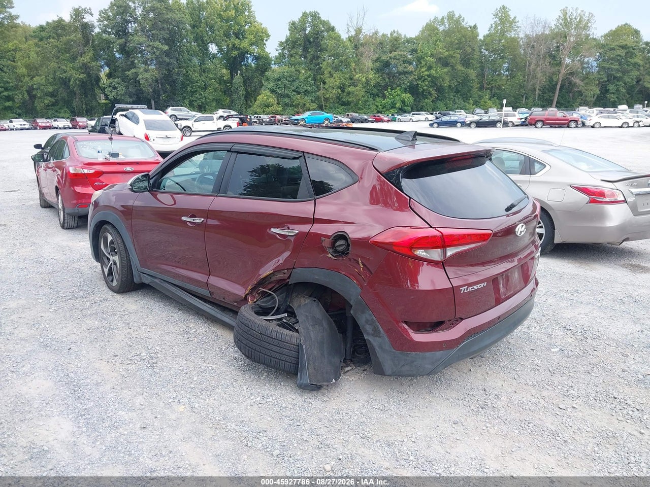 2016 HYUNDAI TUCSON LIMITED · 3/11