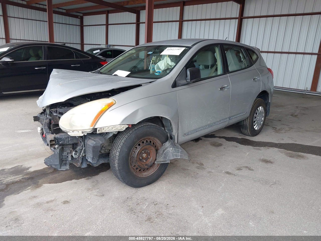 2013 NISSAN ROGUE S · 2/11
