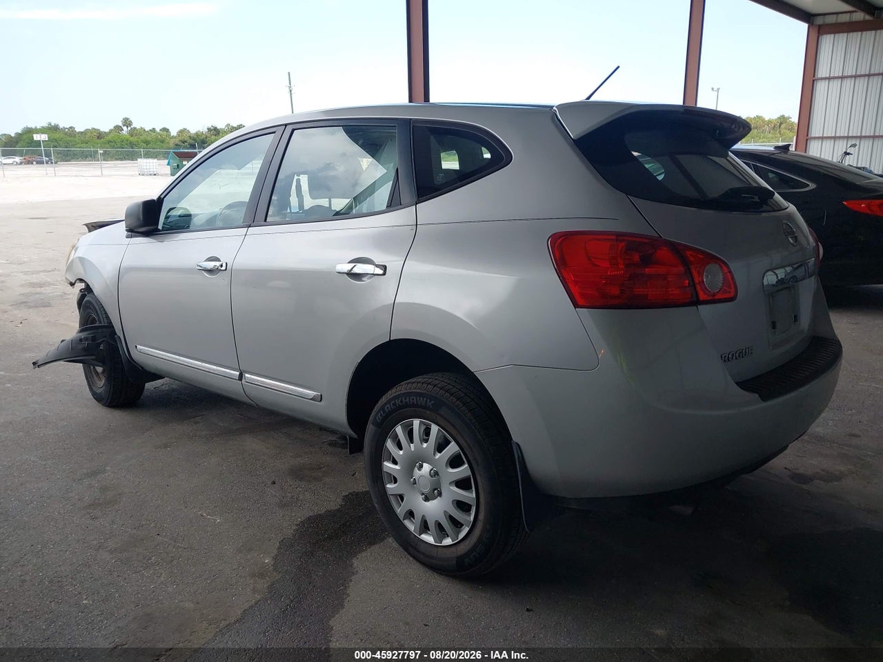 2013 NISSAN ROGUE S · 3/11