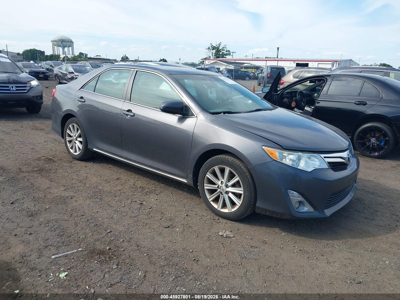4T1BK1FK7EU****** · 2014 TOYOTA CAMRY XLE V6