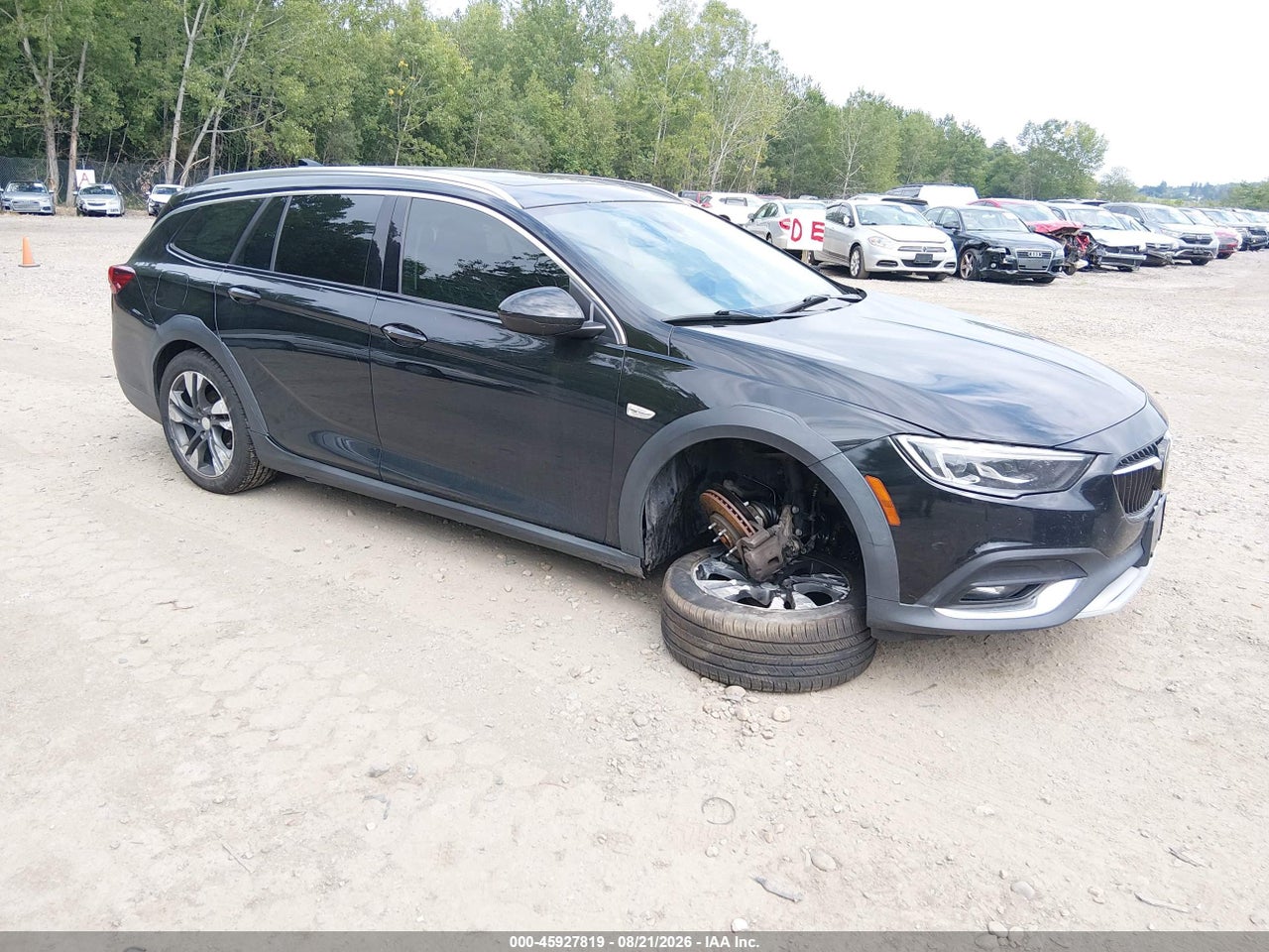 W04GV8SX0J1****** · 2018 BUICK REGAL TOURX ESSENCE