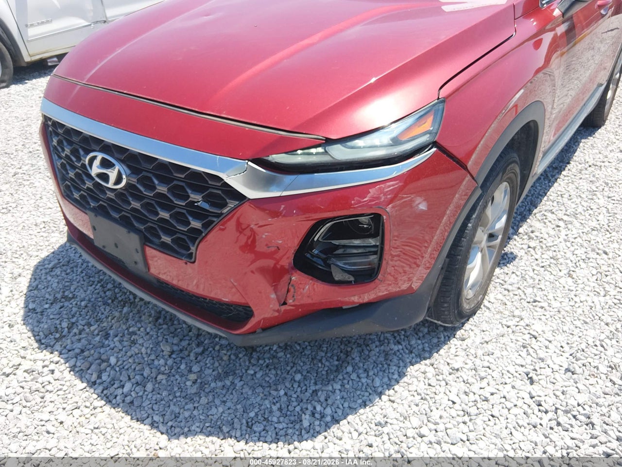 2019 HYUNDAI SANTA FE SE · 6/10