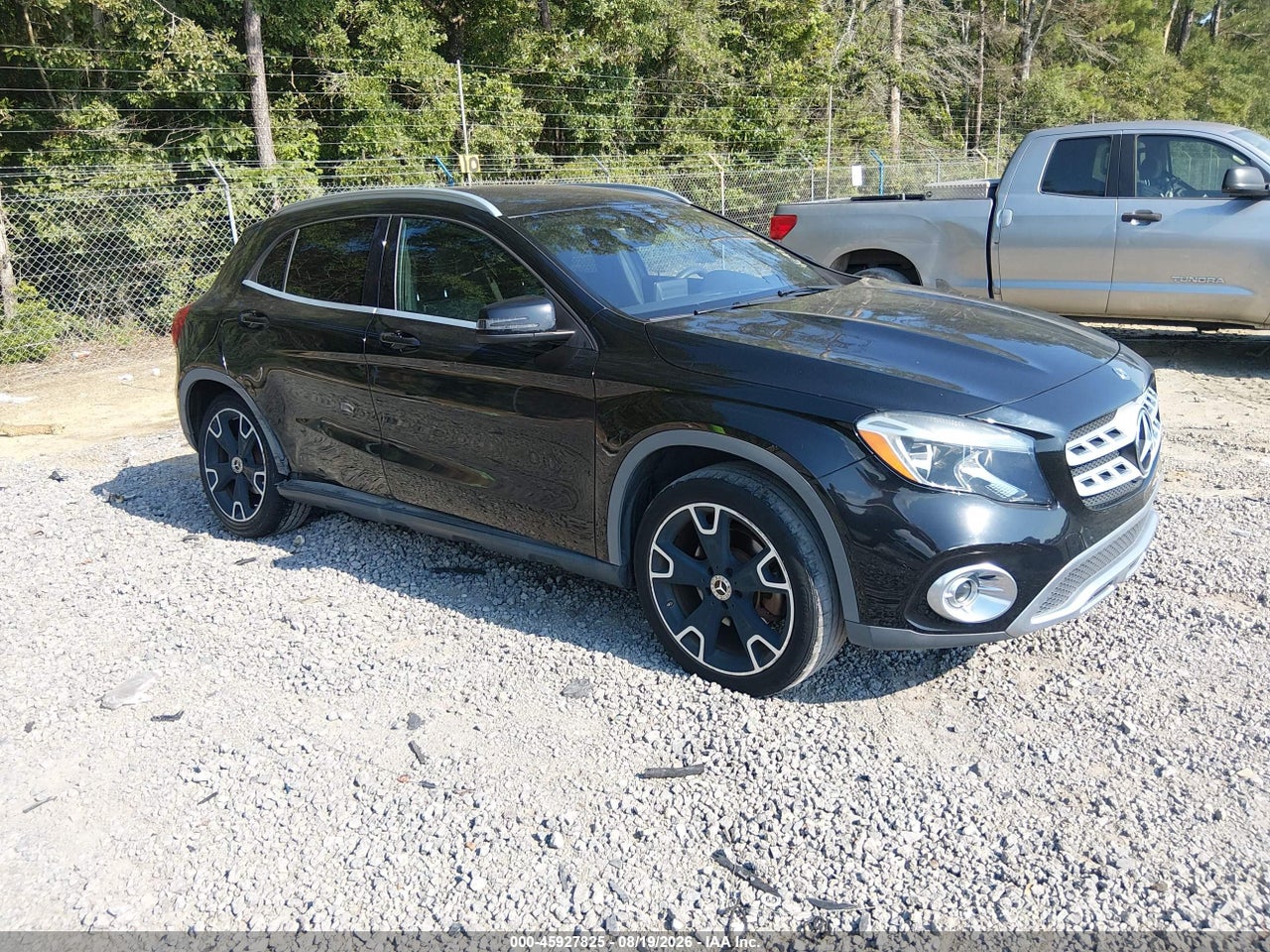 2018 MERCEDES-BENZ GLA 250 · 1/11