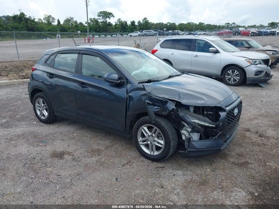 KM8K12AA1MU****** · 2021 HYUNDAI KONA SE