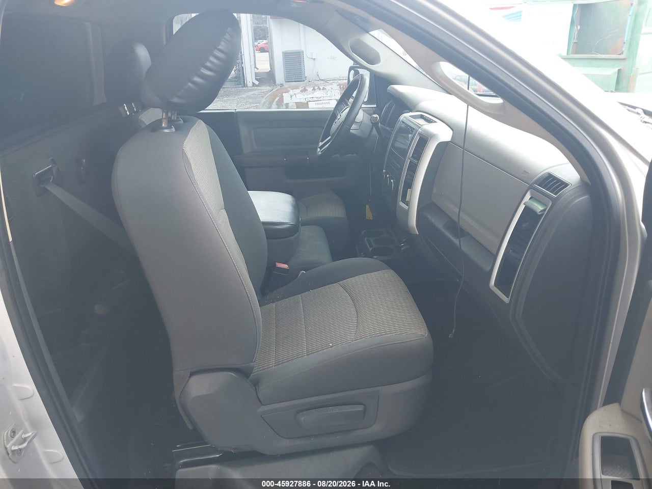 2011 RAM RAM 1500 SLT · 5/11