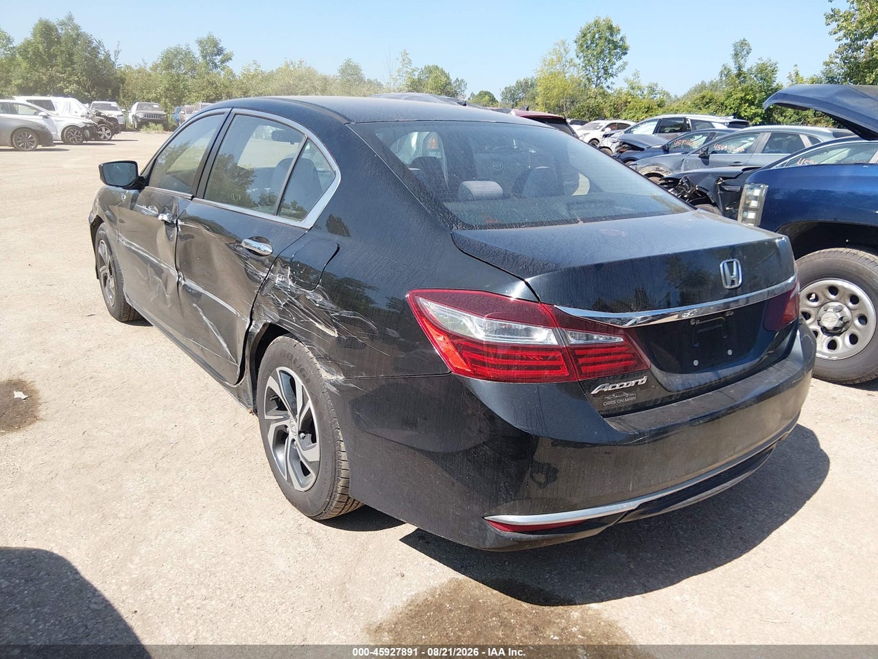 2016 HONDA ACCORD LX · 3/11