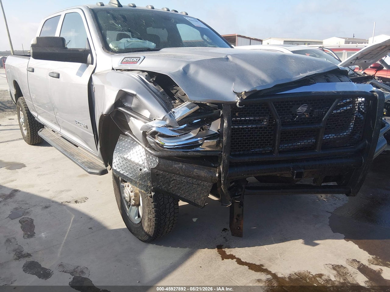 3C6UR5CJ1NG****** · 2022 RAM 2500 TRADESMAN  4X4 6'4 BOX