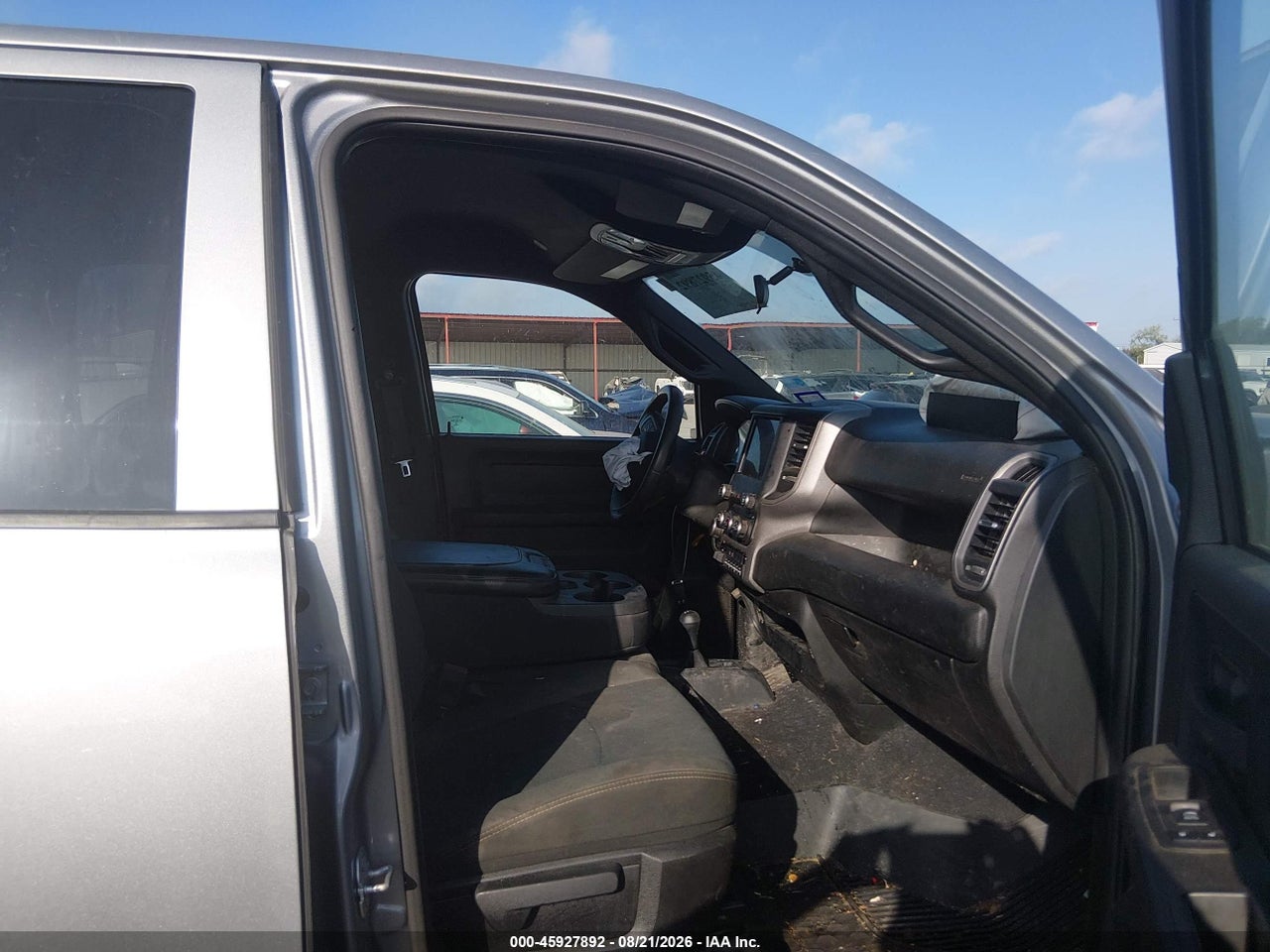 2022 RAM 2500 TRADESMAN  4X4 6'4 BOX · 5/11