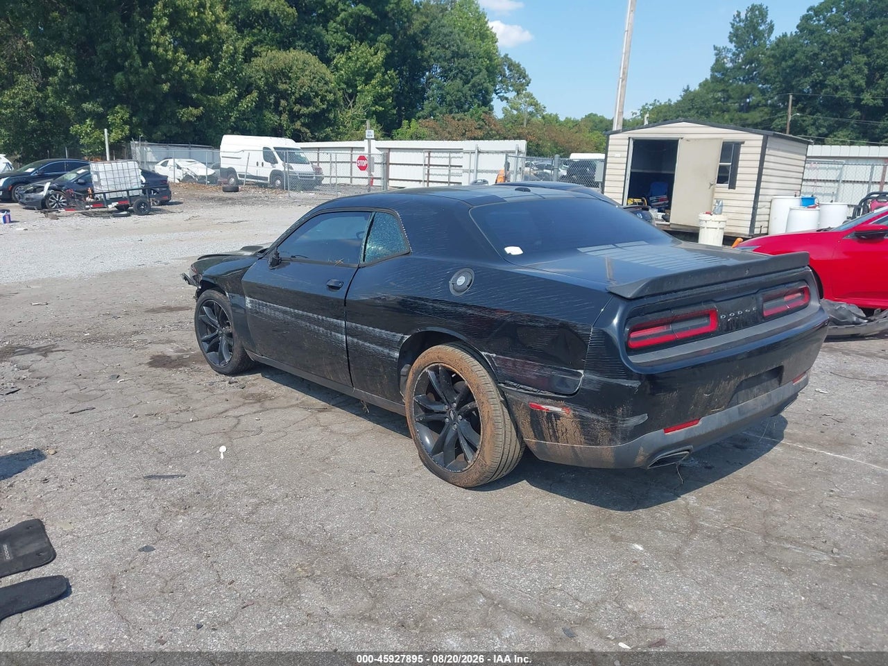 2017 DODGE CHALLENGER SXT · 3/10