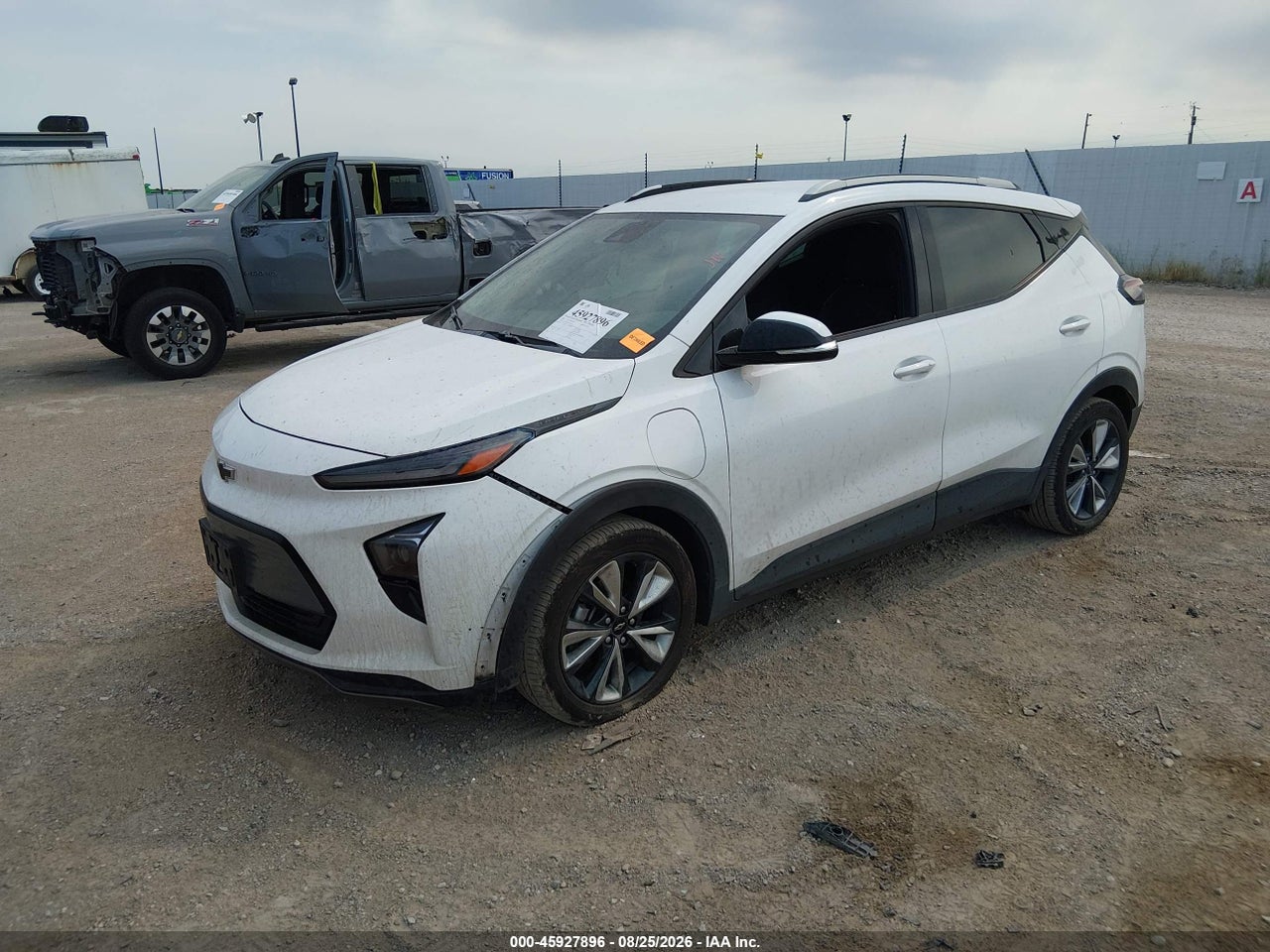 2022 CHEVROLET BOLT EUV FWD LT · 2/11