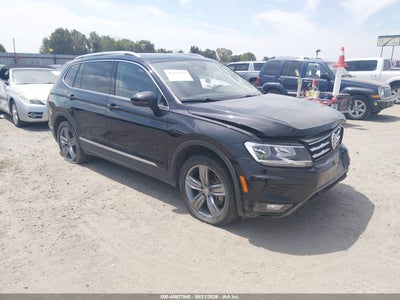3VV3B7AX4MM****** · 2021 VOLKSWAGEN TIGUAN 2.0T SE/2.0T SE R-LINE BLACK/2.0T SEL