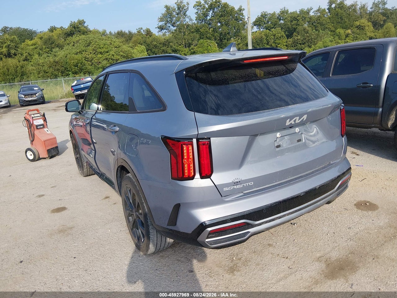2023 KIA SORENTO SX · 3/11