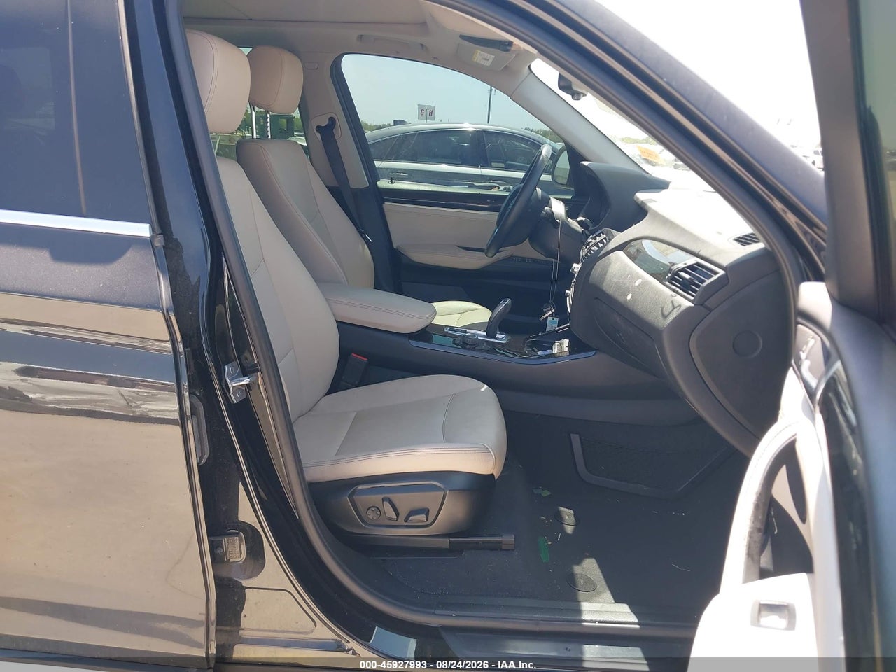 2016 BMW X3 SDRIVE28I · 5/11