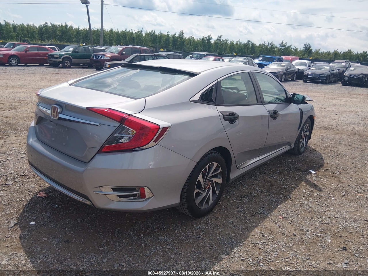 2016 HONDA CIVIC EX · 4/11
