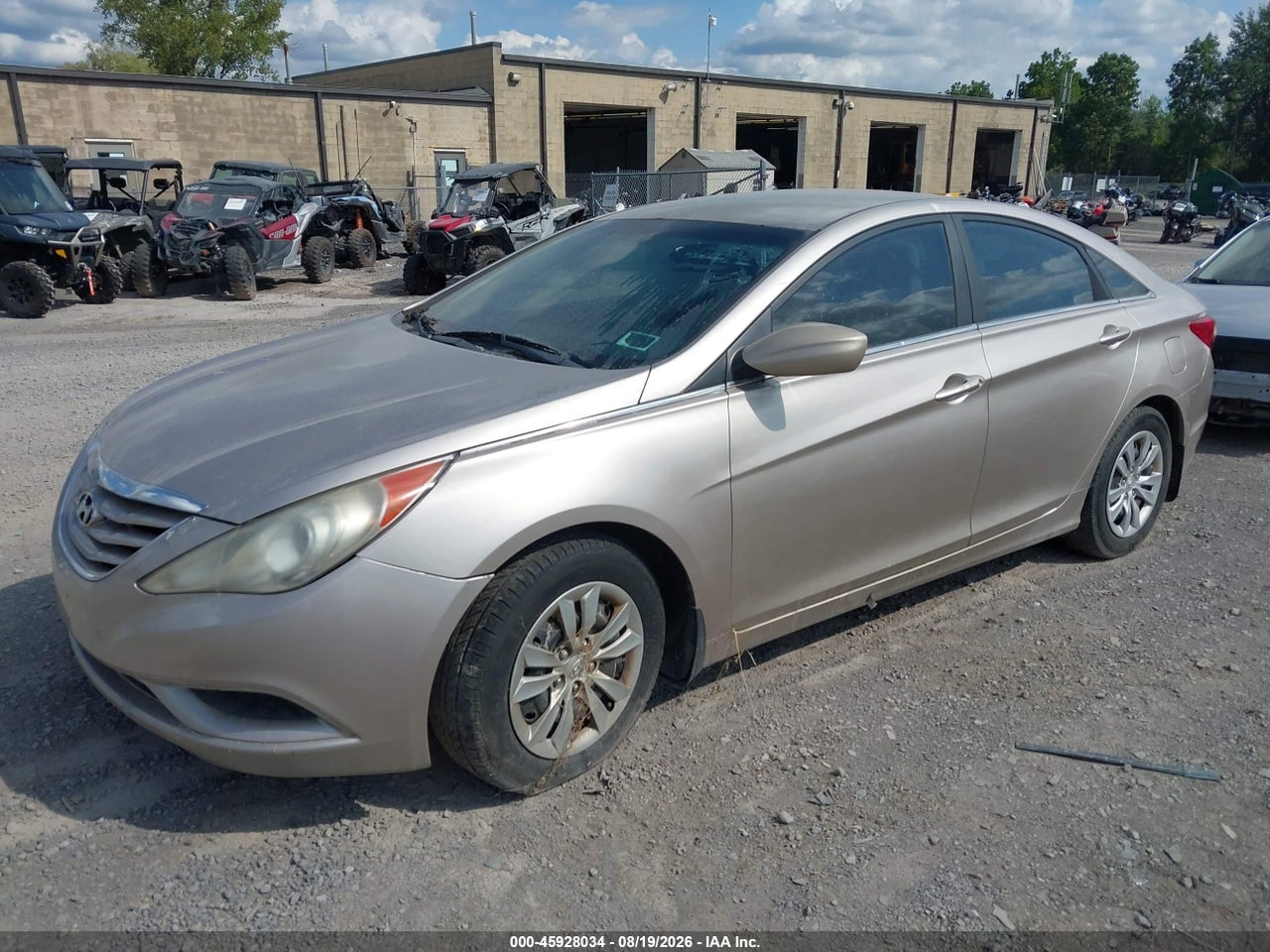 2011 HYUNDAI SONATA GLS · 2/11