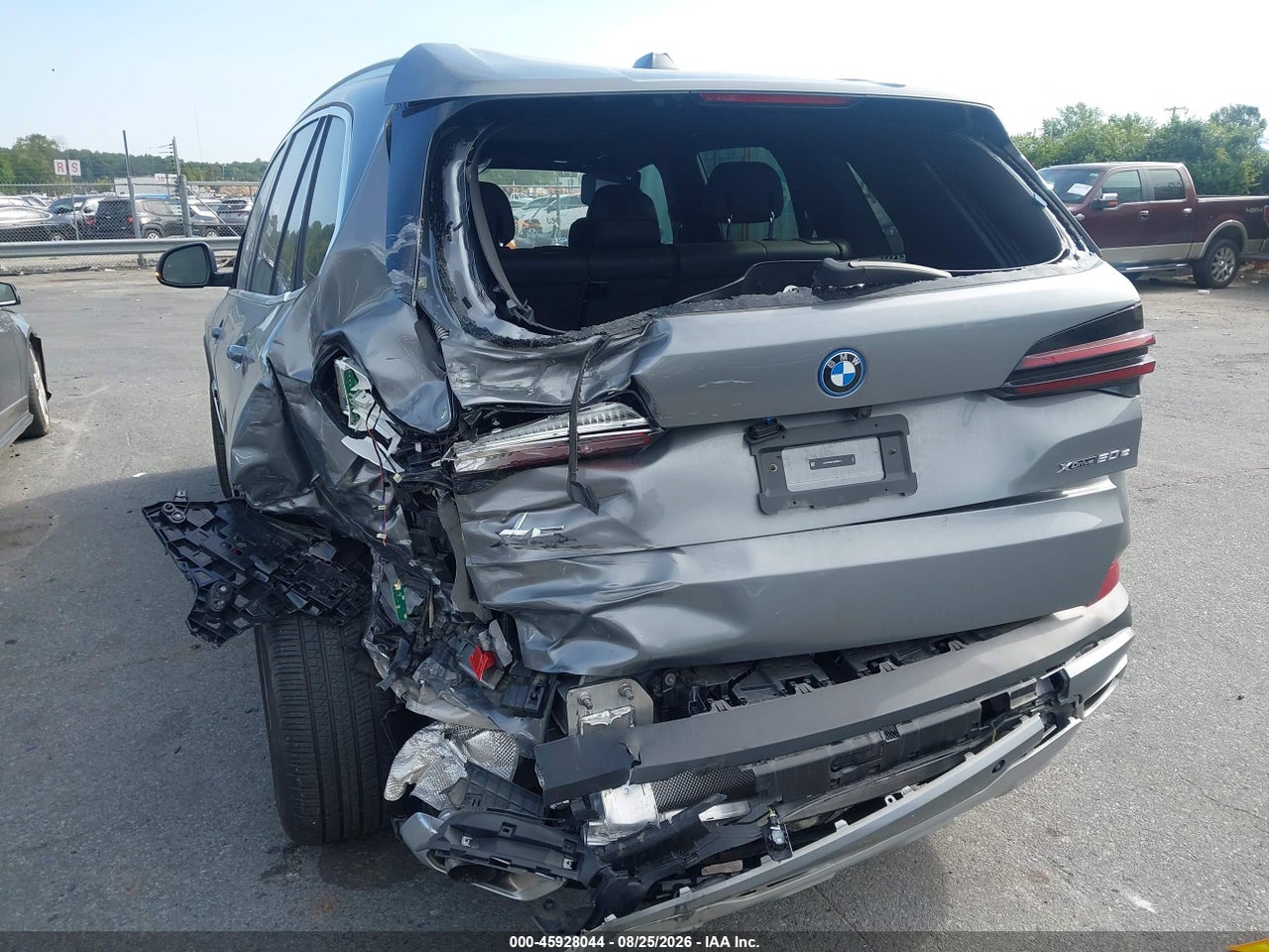 2025 BMW X5 PHEV XDRIVE50E · 6/10