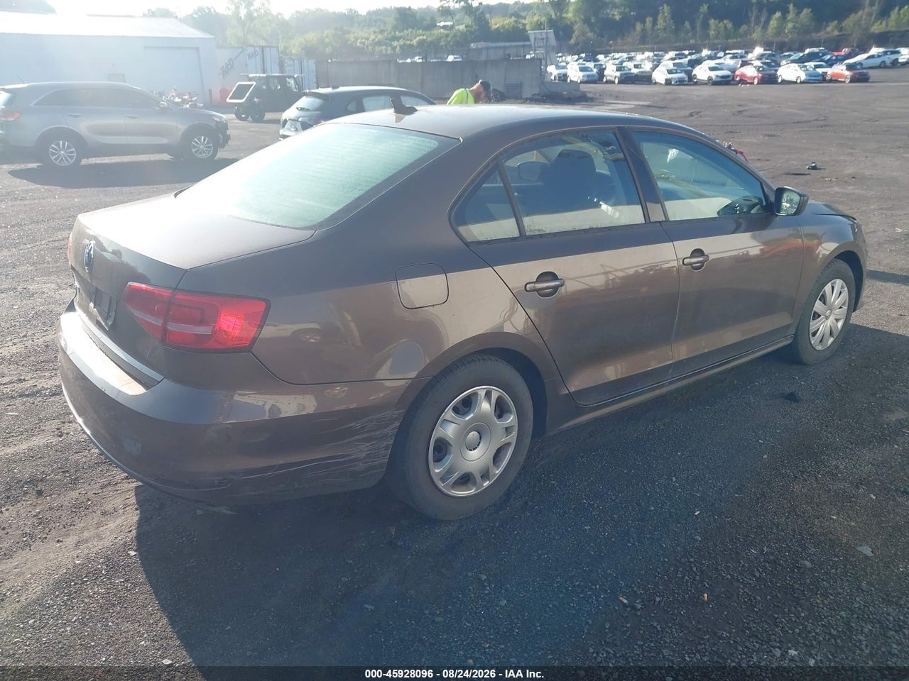 2015 VOLKSWAGEN JETTA S · 4/11