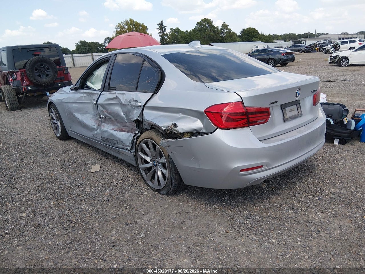 2018 BMW 320I XDRIVE · 3/11