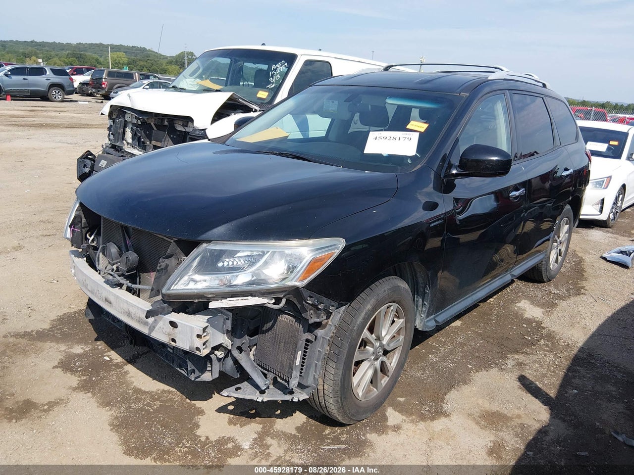 2014 NISSAN PATHFINDER SV · 2/11