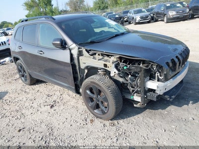 1C4PJMDX8JD****** · 2018 JEEP CHEROKEE LIMITED 4X4