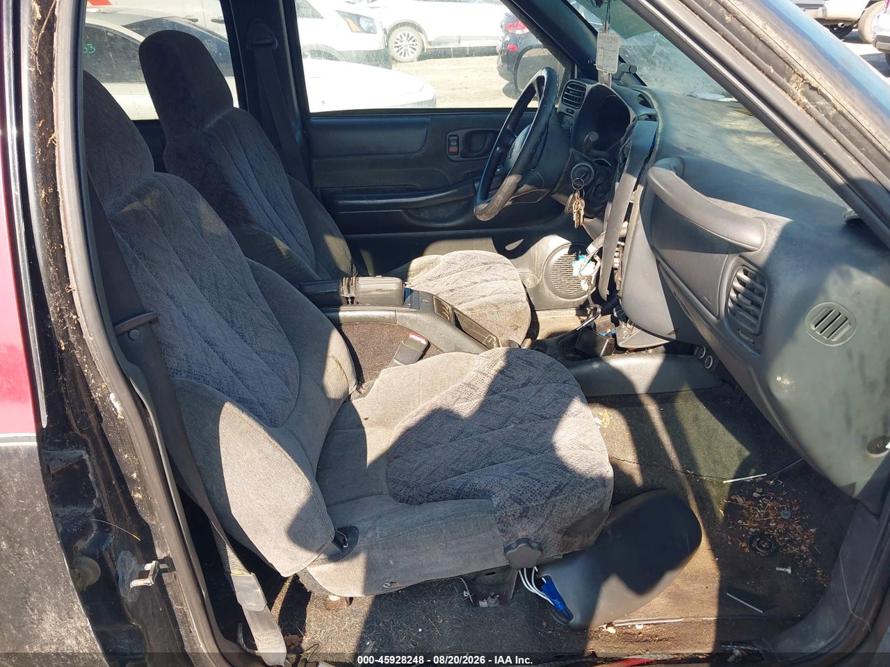 2002 CHEVROLET S-10 LS · 5/11
