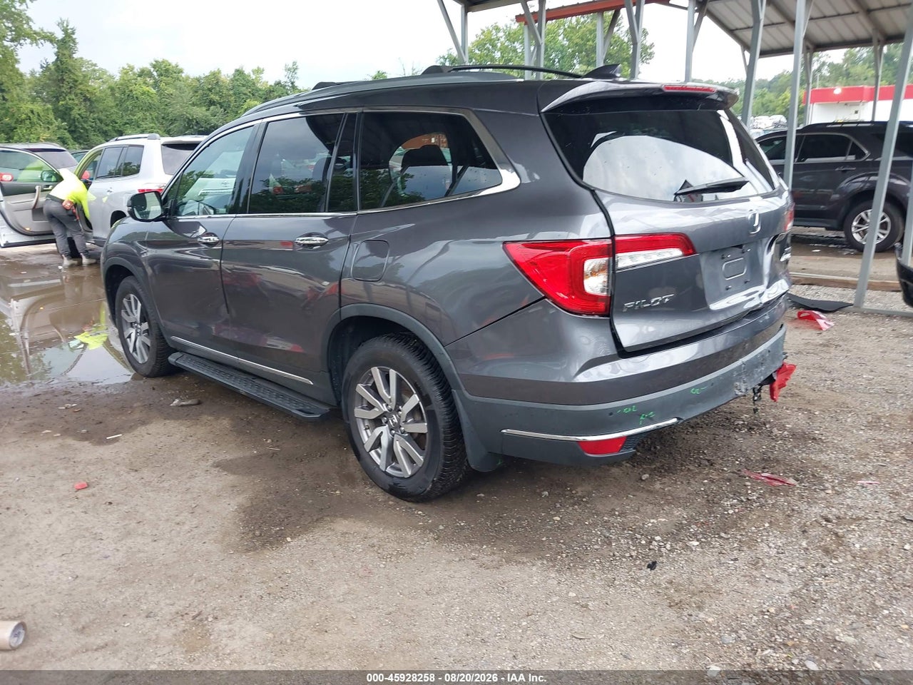 2021 HONDA PILOT AWD TOURING 7 PASSENGER · 3/11