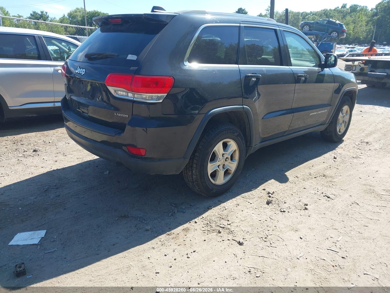 2015 JEEP GRAND CHEROKEE LAREDO · 4/11