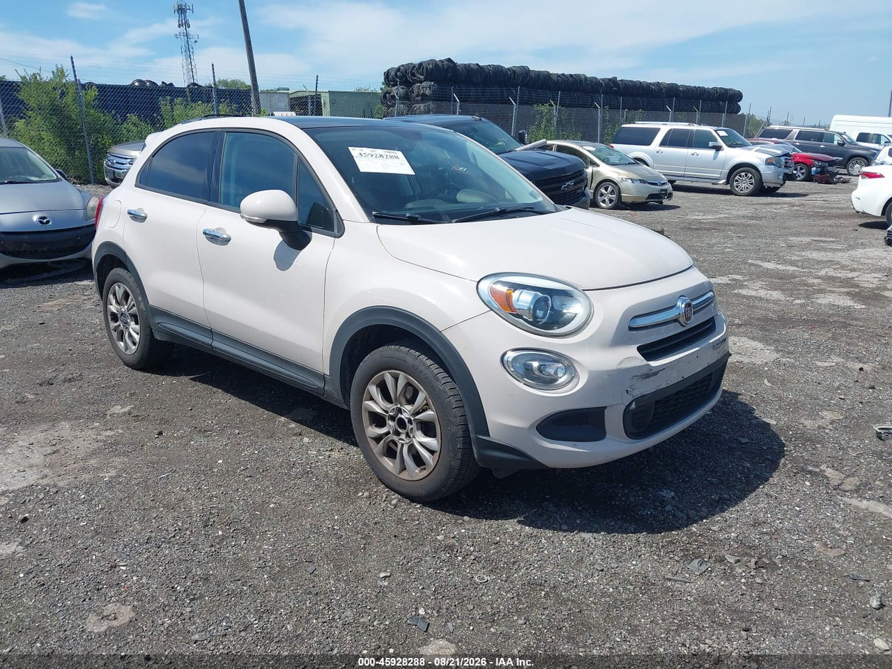 ZFBCFYBTXGP****** · 2016 FIAT 500X EASY