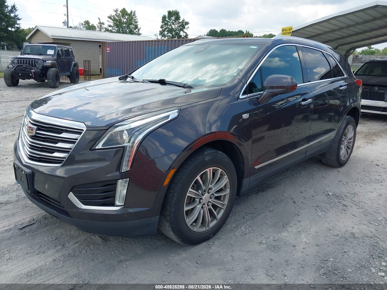 2017 CADILLAC XT5 LUXURY · 2/11