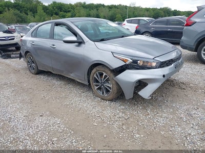 3KPF24AD6PE****** · 2023 KIA FORTE LXS