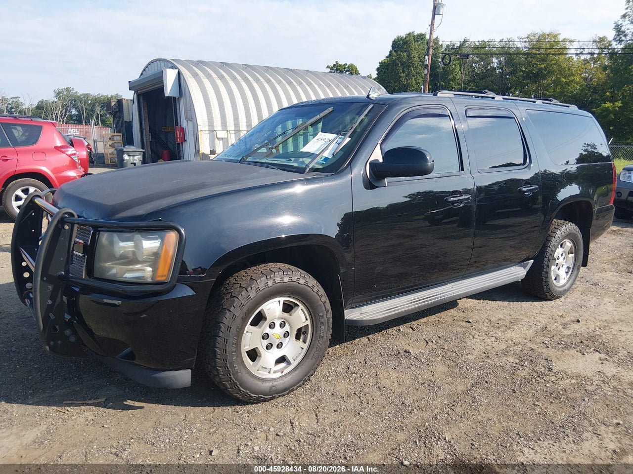 2012 CHEVROLET SUBURBAN LT · 2/11