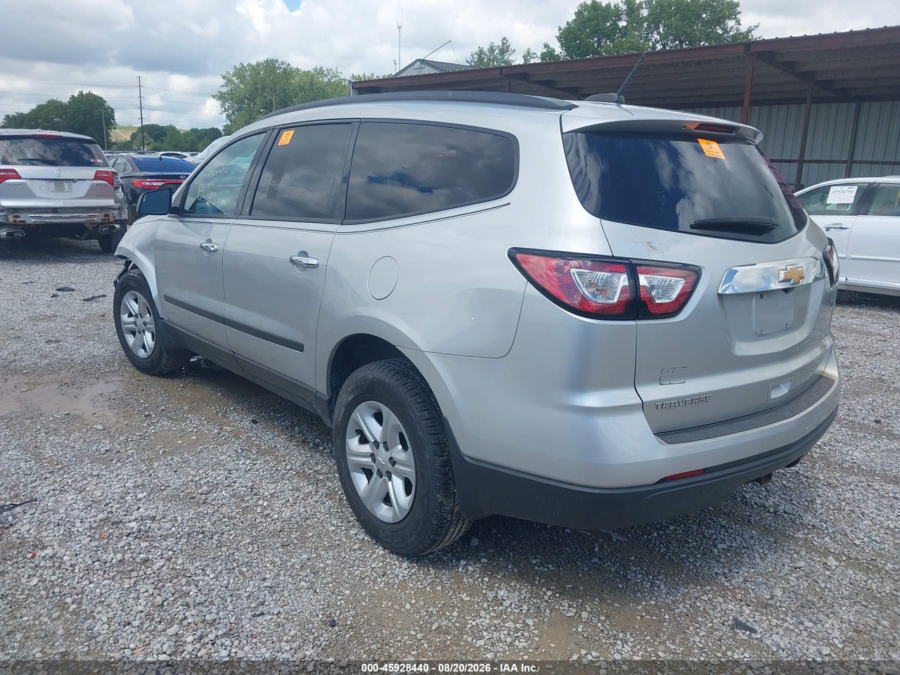 2017 CHEVROLET TRAVERSE LS · 3/11
