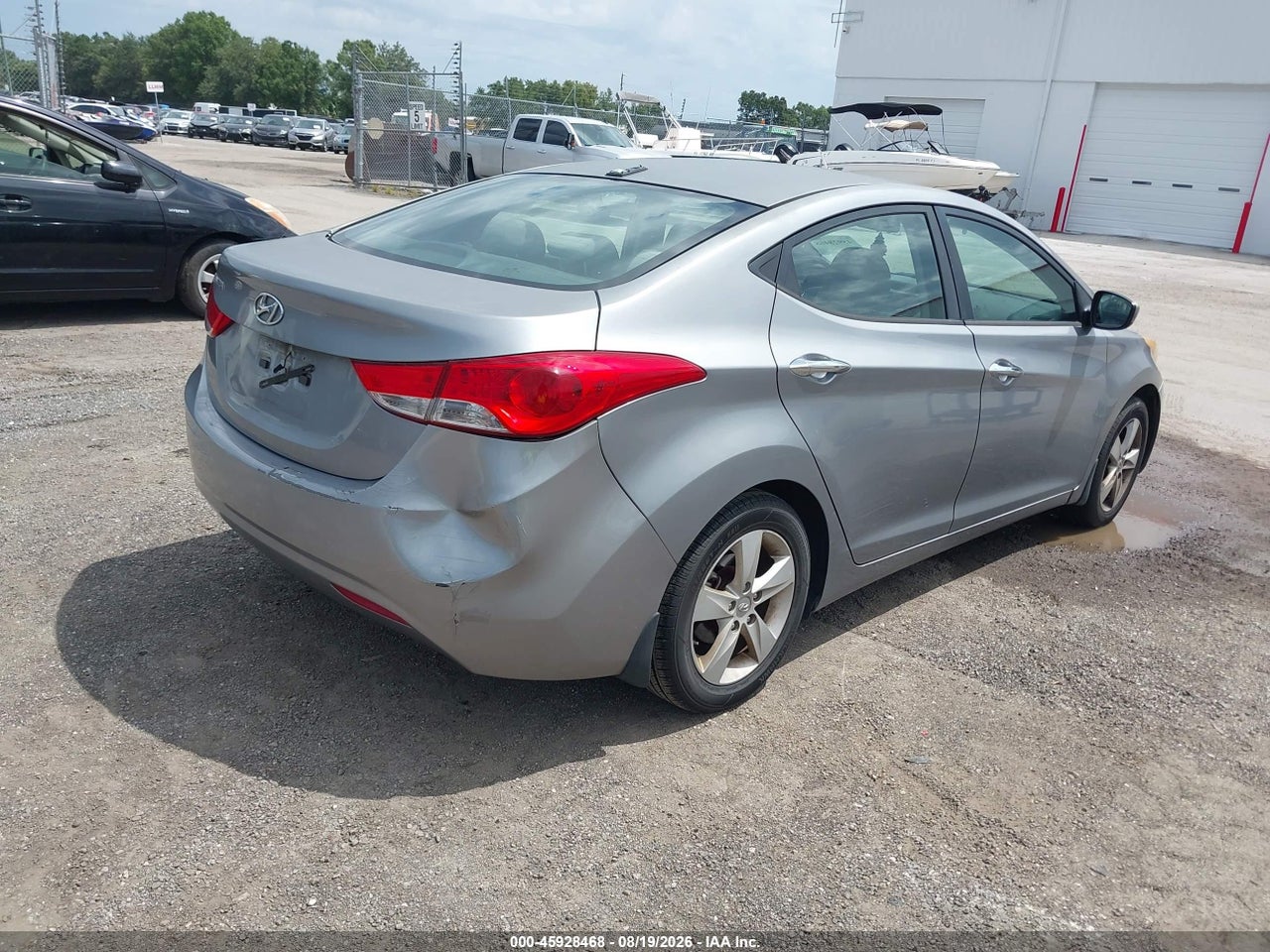 2013 HYUNDAI ELANTRA GLS · 4/11