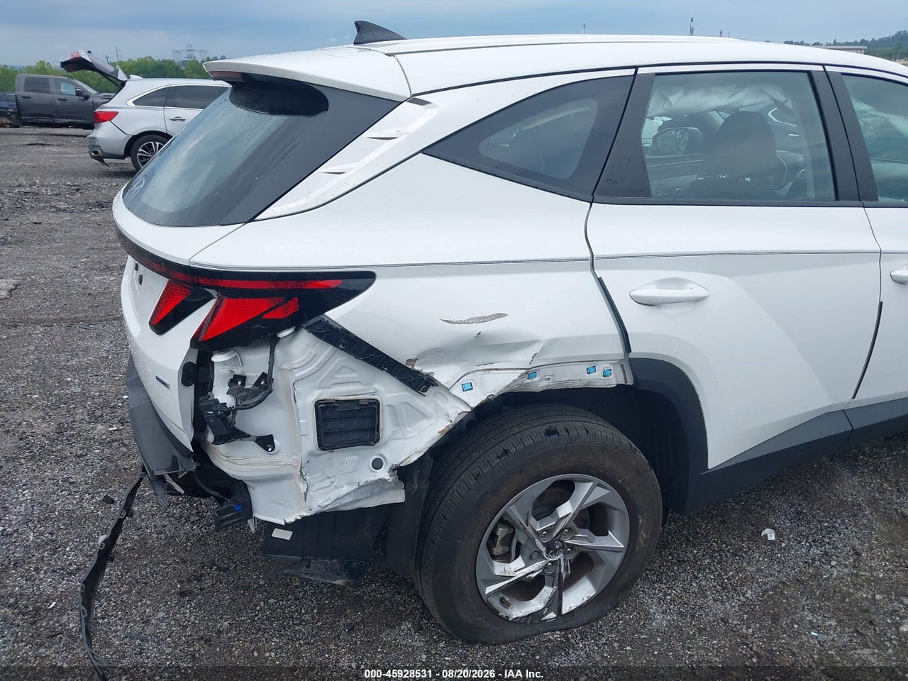 2024 HYUNDAI TUCSON SE · 6/11