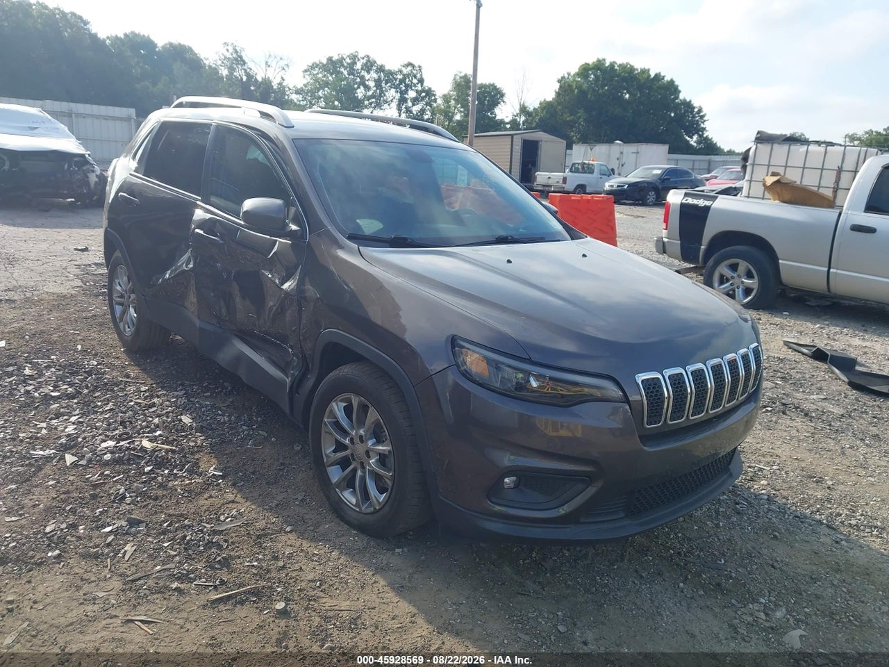 1C4PJLLXXKD****** · 2019 JEEP CHEROKEE LATITUDE PLUS FWD