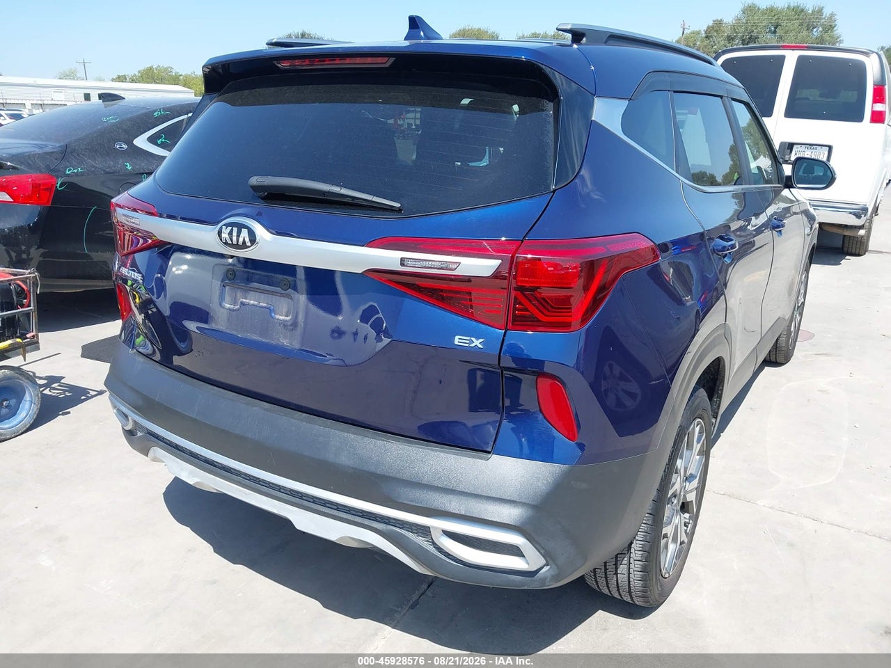 2021 KIA SELTOS EX · 4/11