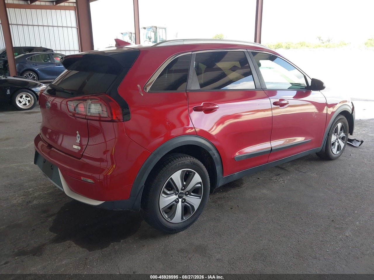 2017 KIA NIRO LX · 4/11