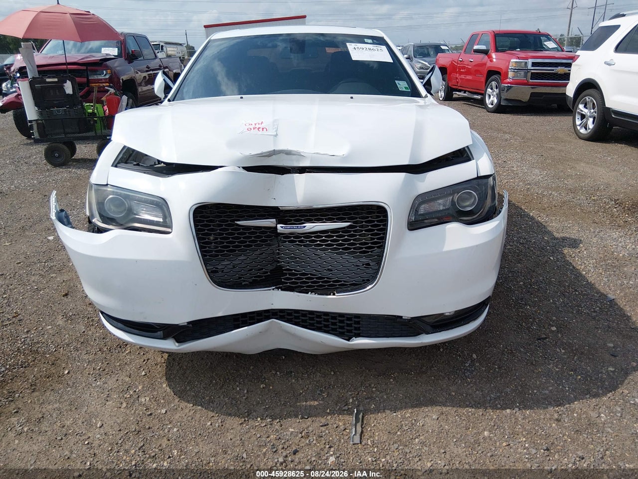 2020 CHRYSLER 300 300S AWD · 6/11